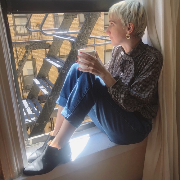 Meet your Posher, Jenn - Picture 6 of 7